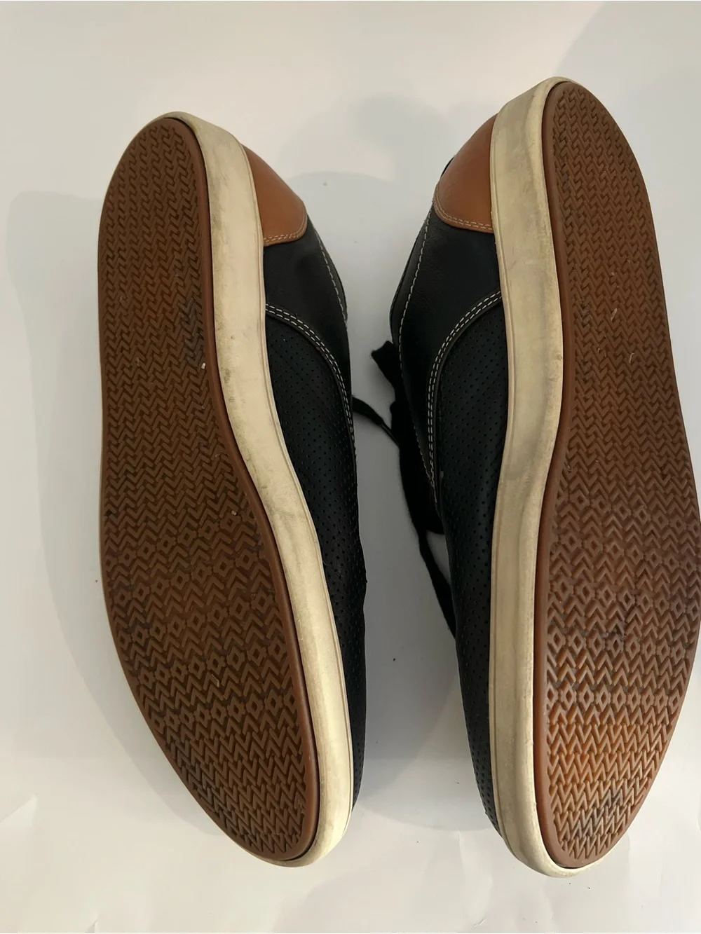 Steve Madden Men's Black Lace-Up Perforated Casual Shoes Memory Foam SZ 13
